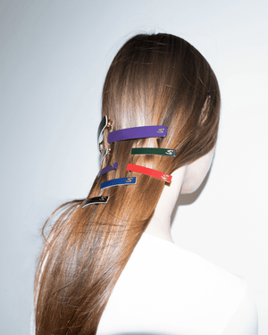 Barrette M Purple Karma — detail of clasp and engraved S mark