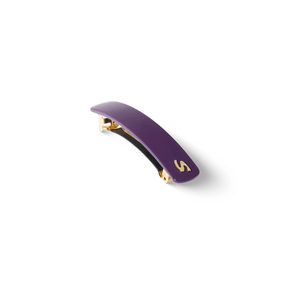Barrette Classique M Purple Karma — worn at the nape, natural styling