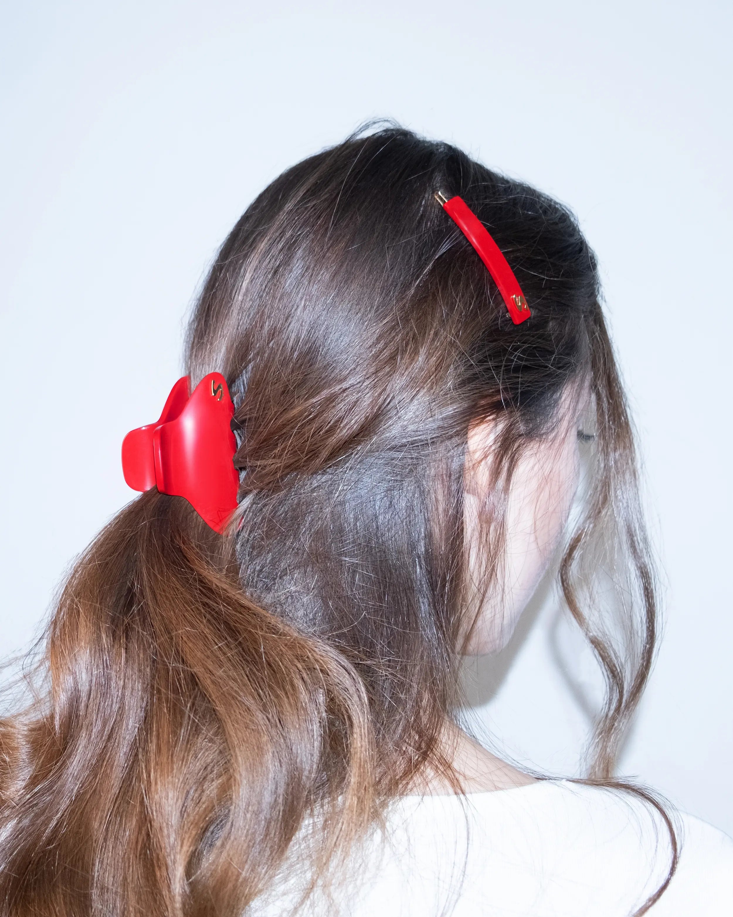The Hair Clips That Make a Hairstyle Look Finished