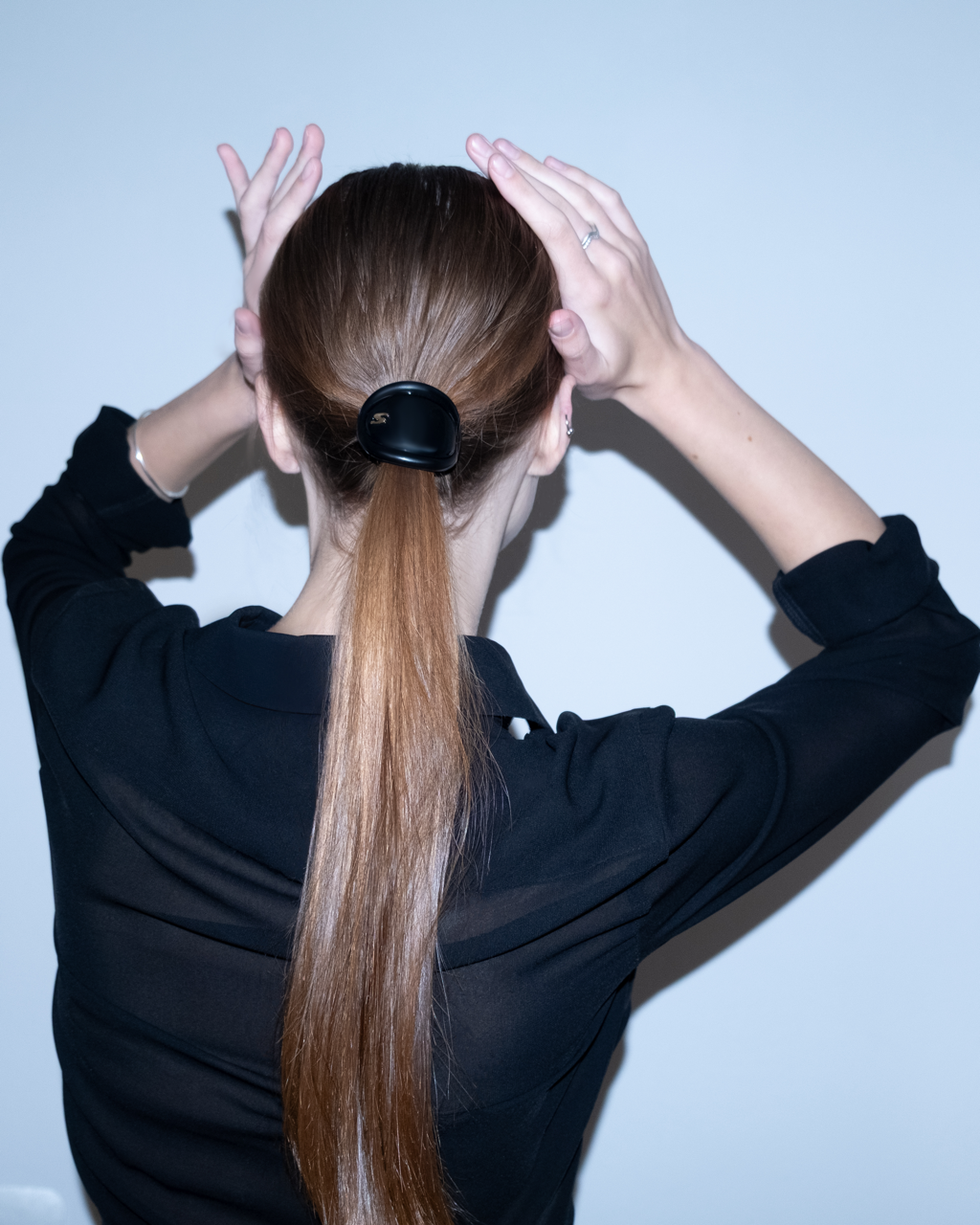 Charmé de Cheveux  — Glossy Black