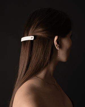 Barrette Classique medium cream and black — overhead flatlay on marble