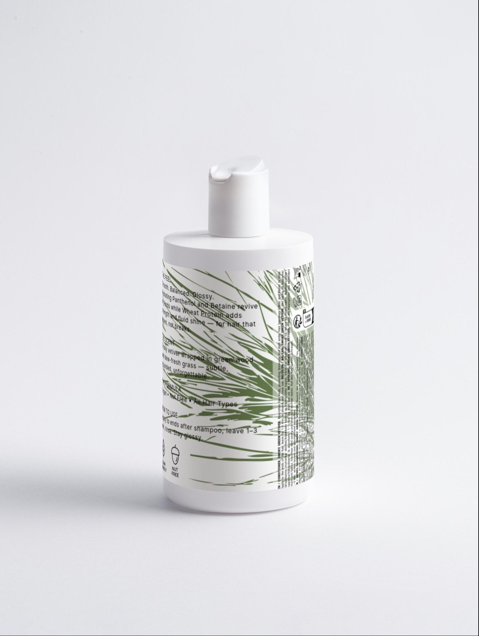 Sacrae Gloss Conditioner Smoky Green Vetiver — product shot on clean surface