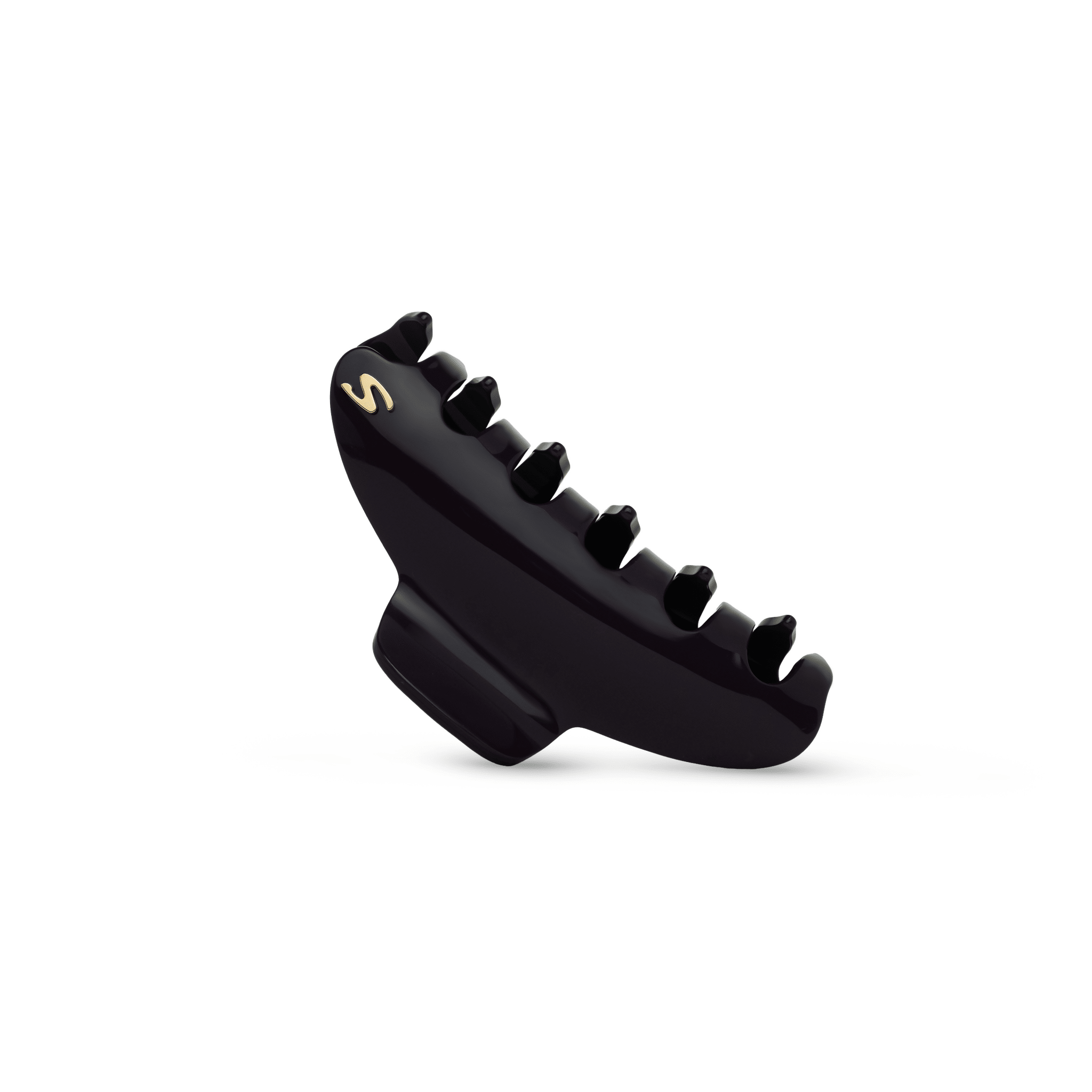 Sacrae Lumière clip glossy black — worn flat across a chignon