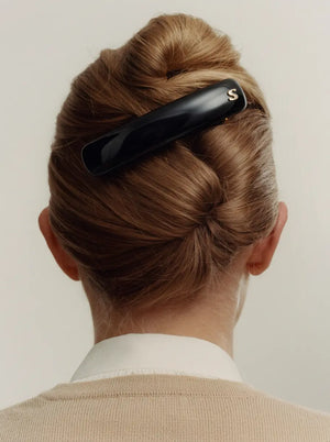 Sacrae Jonc Majesté Barrette in Tortoise on a French twist, back view